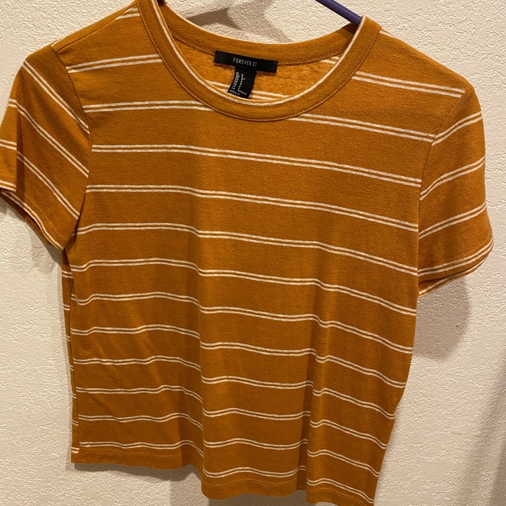 Forever 21 Crop Tee
